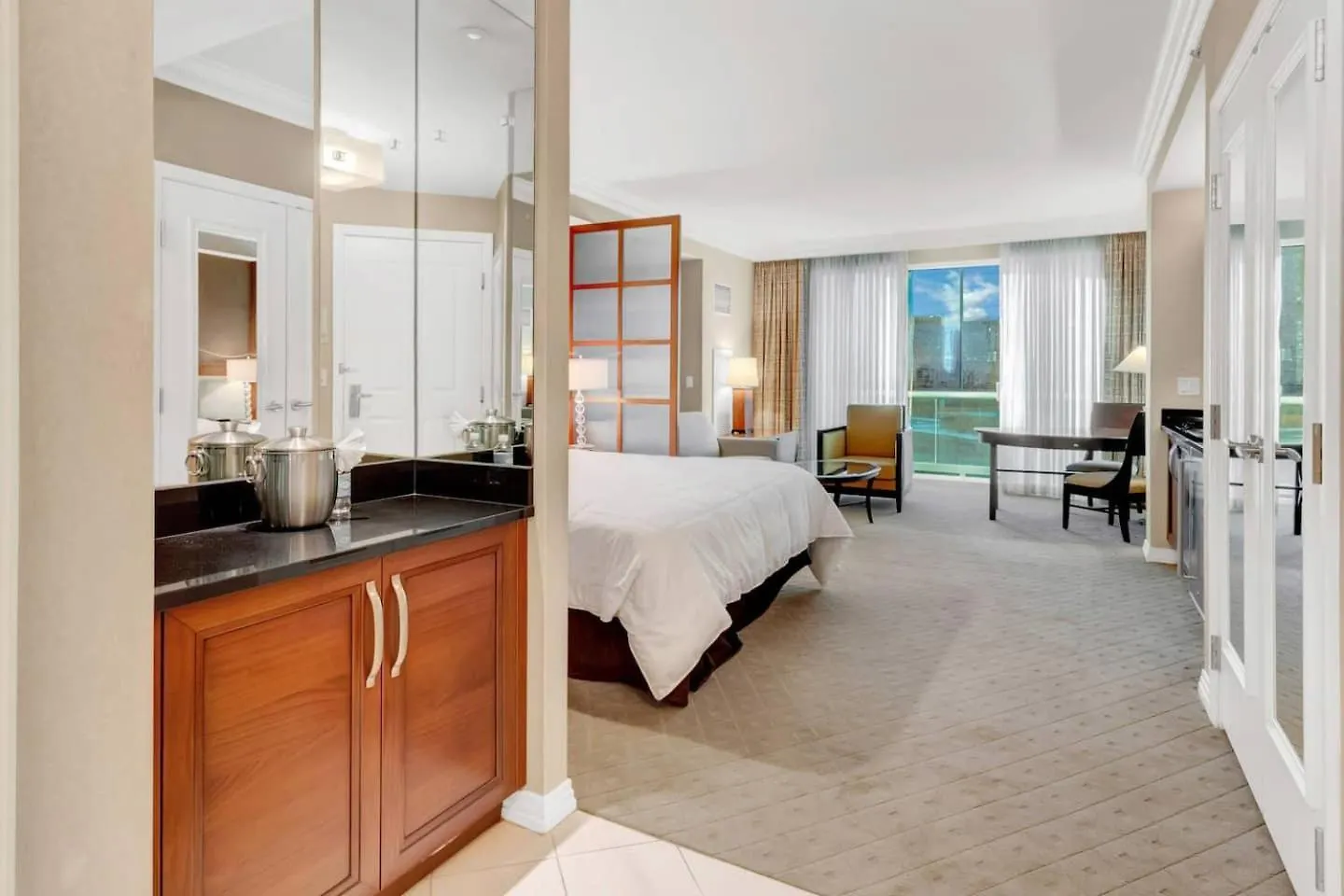Mgm 1 Bedroom Balcony And Or Studio Luxury Suites 拉斯维加斯 0*,  美国